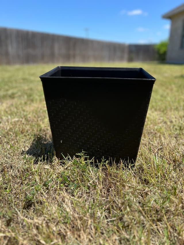 Trash Bin - 1 Gallon